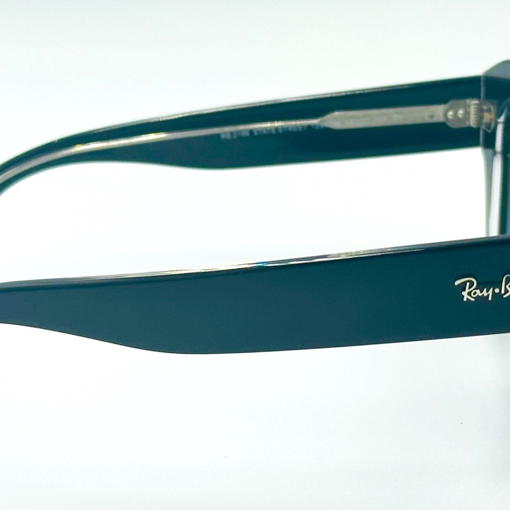 Ray-Ban State Street Women’s Sunglasses RB2186 49m  Black w/ Gradient Blue Lens - Picture 6 of 8